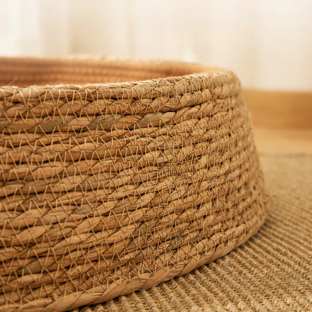 Hand-woven rattan cat scratching bed - Image 3