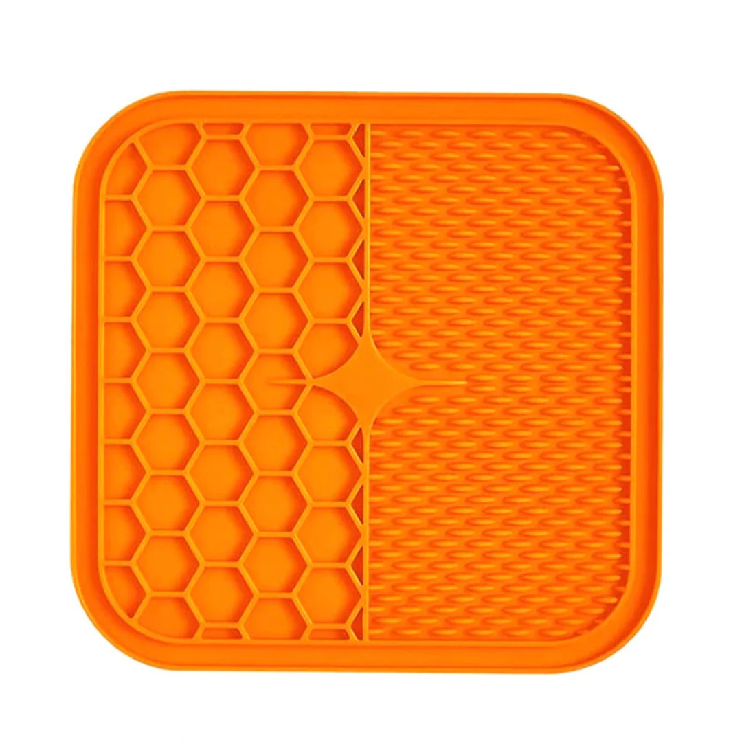Pet Silicone Lick and Feeding Mat - Image 8