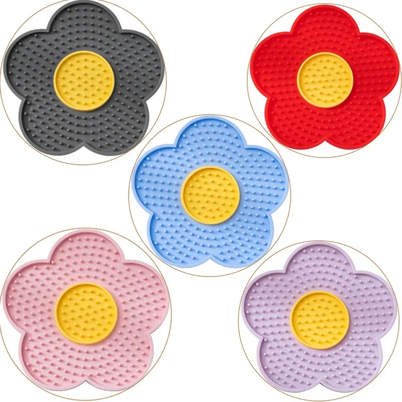 Sunflower Lick Plate for Dogs - Image 7